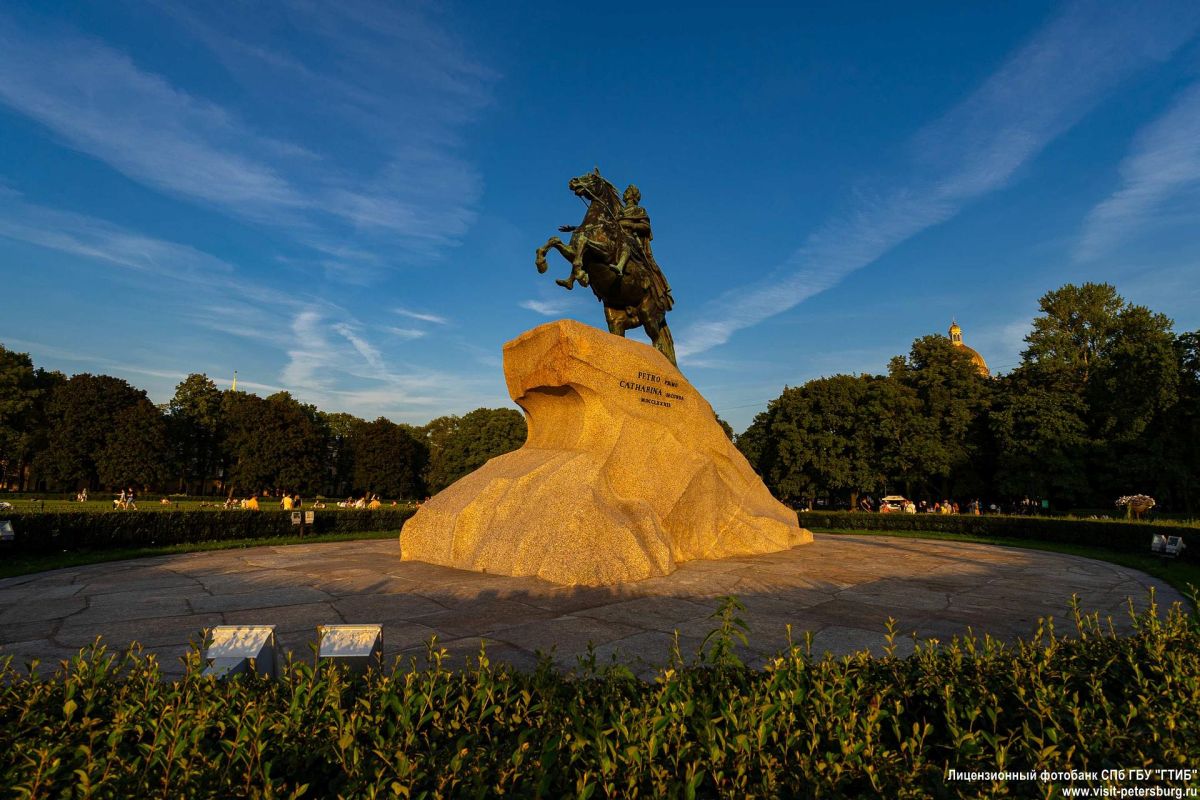 Обзорная экскурсия + Эрмитаж