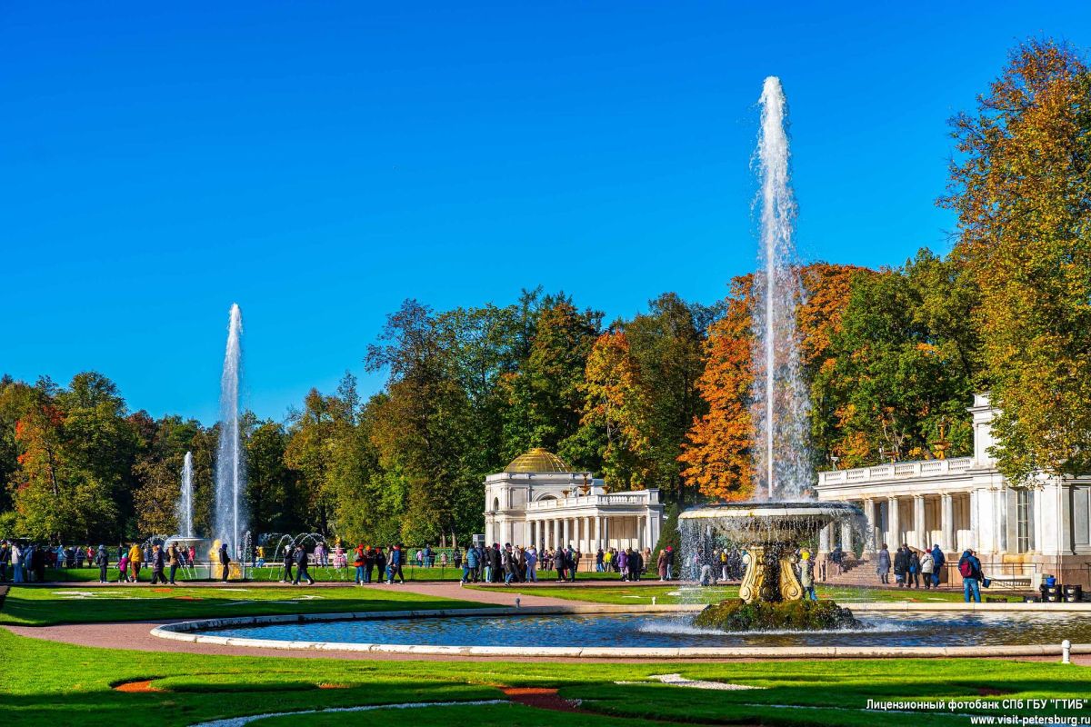 Петергоф. Фонтаны + Большой Дворец (метеор / катамаран)