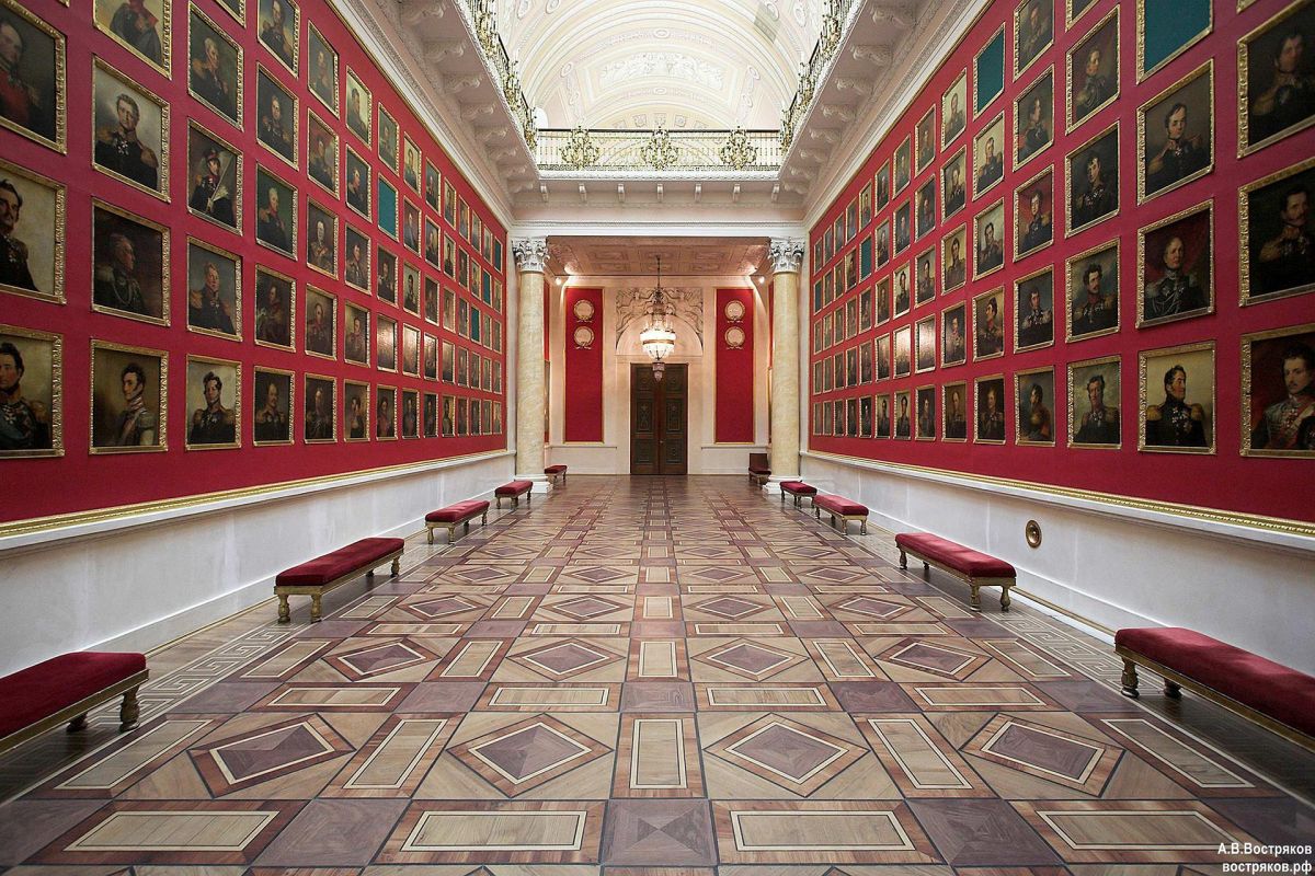 Эрмитаж до открытия с персональным гидом (VIP-экскурсия)