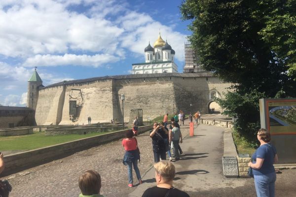 Псков-Изборск-Печеры (2 дня)