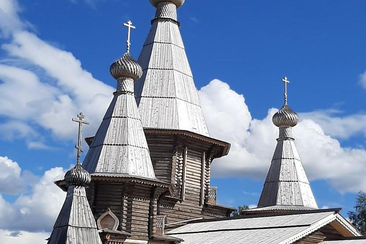 Из Петербурга на Соловки: крепость, белуги и дегустация мидий