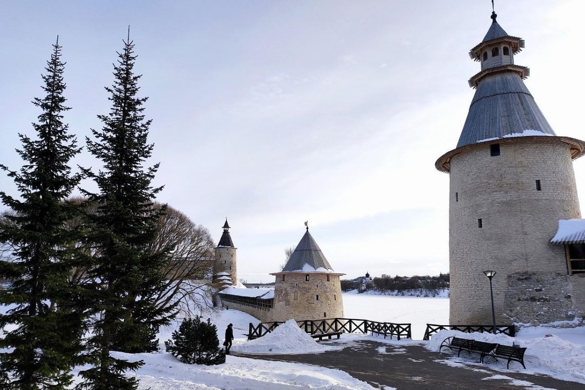 Рождество в Пскове и Великом Новгороде