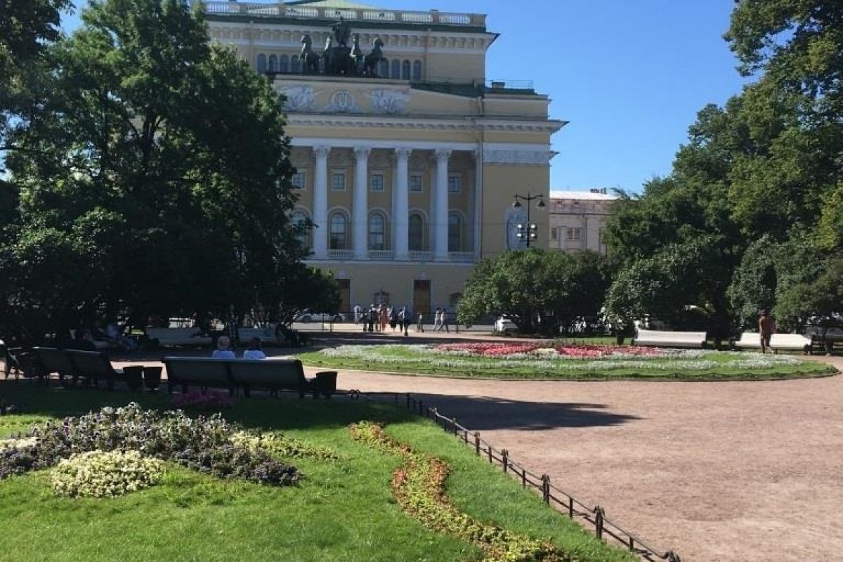 Обзорная экскурсия по Санкт-Петербургу (индивидуальная)