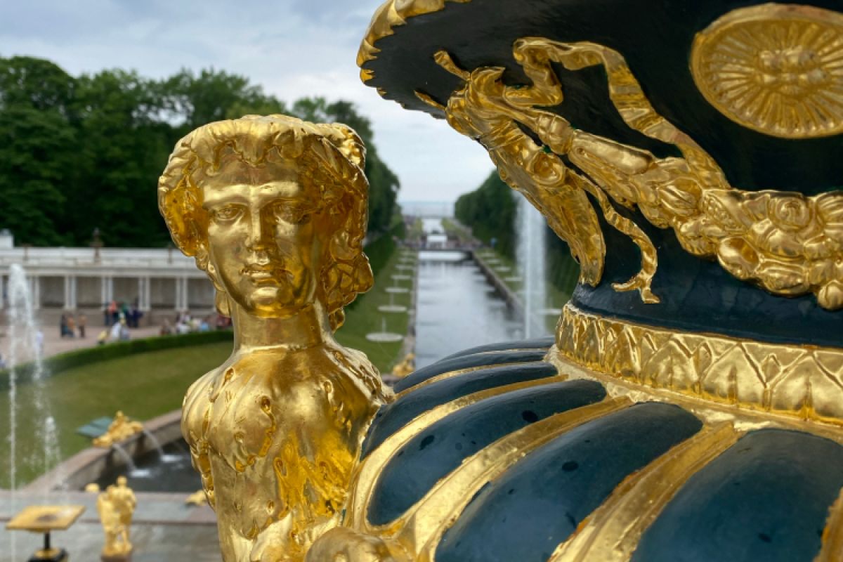 Тур «Петергофские каникулы», 9 дней