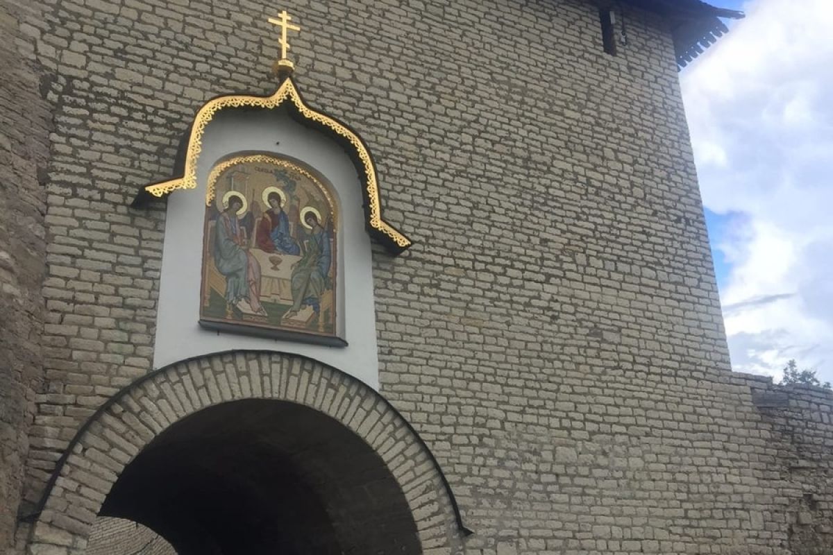 Псков – Изборск – Печоры. Легенды Псковского края